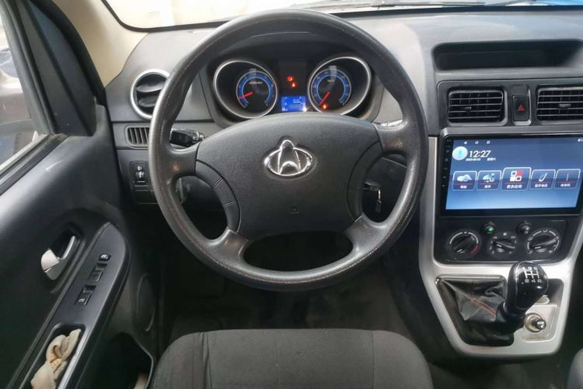 Used CHANGAN KAICHENG Ruixing M70 2019 1.5L Comfort Version 6-Seater China VI Standard Flat Roof Liftback Doors – DAM15KL Steering Wheel