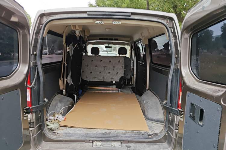 Used CHANGAN KAICHENG Ruixing M70 2019 1.5L Comfort Edition 6-Seater China VI Standard Flat-Top Dual-Swing Doors DAM15KL Trunk