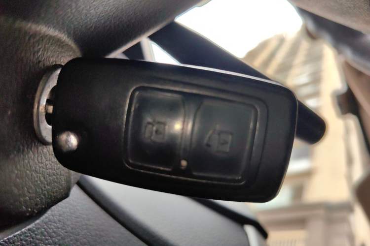 Used CHANGAN KAICHENG Ruixing M70 2019 1.5L Comfort Edition 6-Seater China VI Standard Flat-Top Dual-Swing Doors DAM15KL Vehicle Key