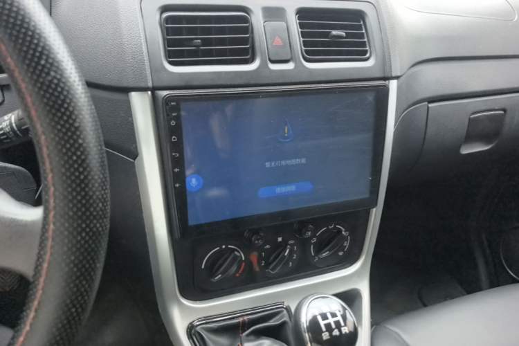 Used CHANGAN KAICHENG Ruixing M70 2019 1.5L Comfort Edition 9-Seater China VI Standard Flat-Top Hatchback DAM15KL Audio And AC Panel