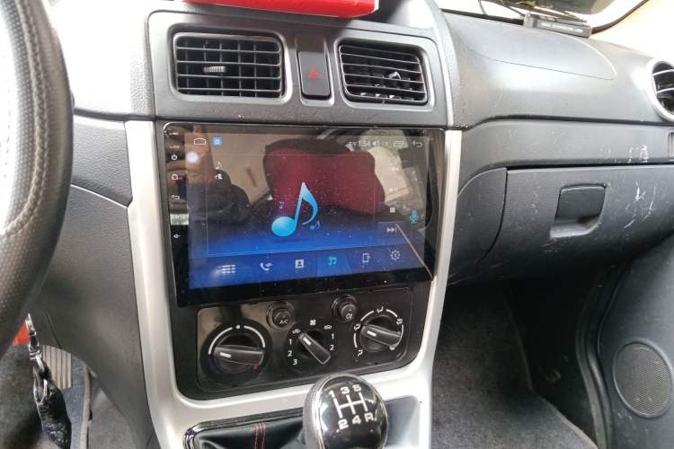 Used CHANGAN KAICHENG Ruixing M70 2019 1.5L Comfort Version 6-Seater China VI Standard Flat Roof Liftback Doors – DAM15KL Audio And AC Panel