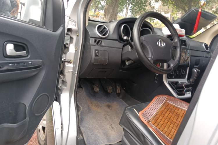 Used CHANGAN KAICHENG Ruixing M70 2019 1.5L Comfort Version 6-Seater China VI Standard Flat Roof Liftback Doors – DAM15KL Driver Seat