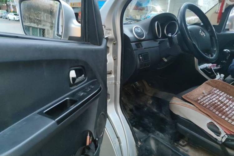 Used CHANGAN KAICHENG Ruixing M70 2019 1.5L Comfort Version 6-Seater China VI Standard Flat Roof Liftback Doors – DAM15KL Driver Seat