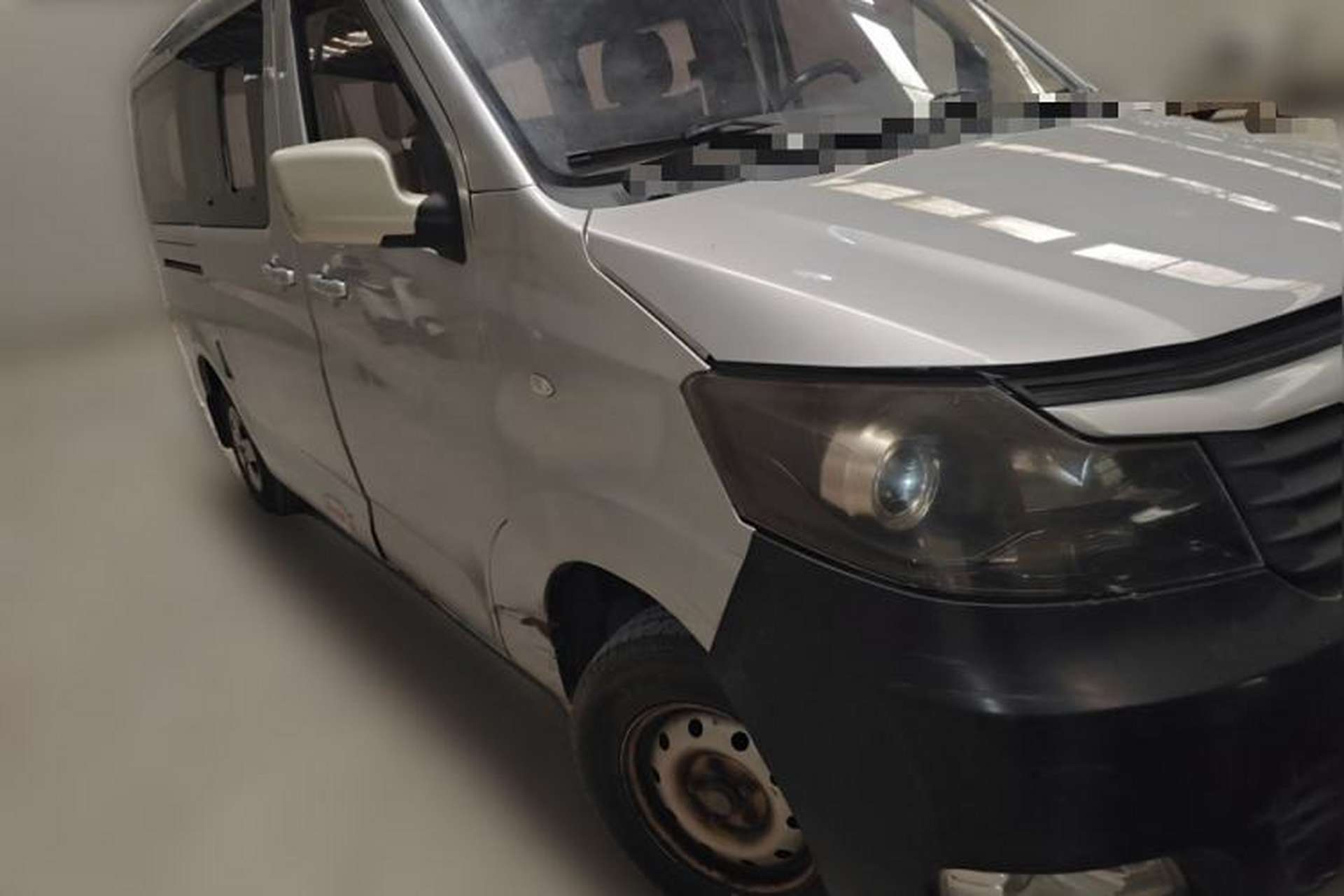 Used CHANGAN KAICHENG Ruixing M70 2019 1.5L Comfort Version 6-Seater China VI Standard Flat Roof Liftback Doors – DAM15KL Front Right 45 Deg