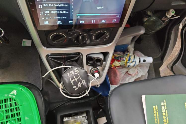 Used CHANGAN KAICHENG Ruixing M70 2019 1.5L Comfort Version 6-Seater China VI Standard Flat Roof Liftback Doors – DAM15KL Gear Lever