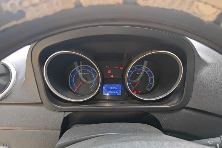Used CHANGAN KAICHENG Ruixing M70 2019 1.5L Comfort Version 6-Seater China VI Standard Flat Roof Liftback Doors – DAM15KL Instrument Cluster
