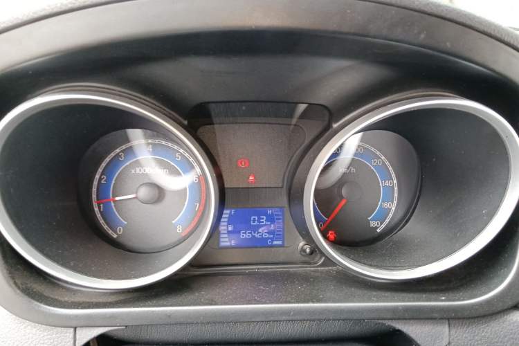 Used CHANGAN KAICHENG Ruixing M70 2019 1.5L Comfort Version 6-Seater China VI Standard Flat Roof Liftback Doors – DAM15KL Instrument Cluster