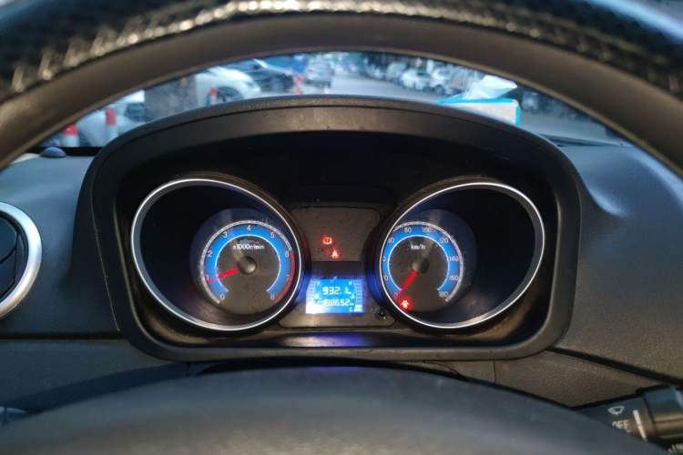 Used CHANGAN KAICHENG Ruixing M70 2019 1.5L Comfort Version 6-Seater China VI Standard Flat Roof Liftback Doors – DAM15KL Instrument Cluster