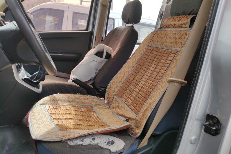Used CHANGAN KAICHENG Ruixing M70 2019 1.5L Comfort Edition 6-Seater China VI Standard Flat-Top Dual-Swing Doors DAM15KL Left Front Seat