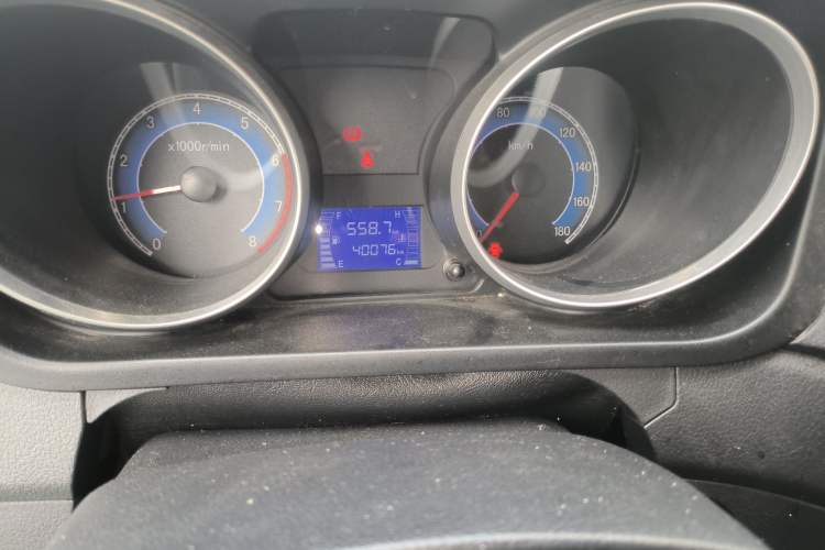 Used CHANGAN KAICHENG Ruixing M70 2019 1.5L Comfort Version 6-Seater China VI Standard Flat Roof Liftback Doors – DAM15KL Odometer Close Up