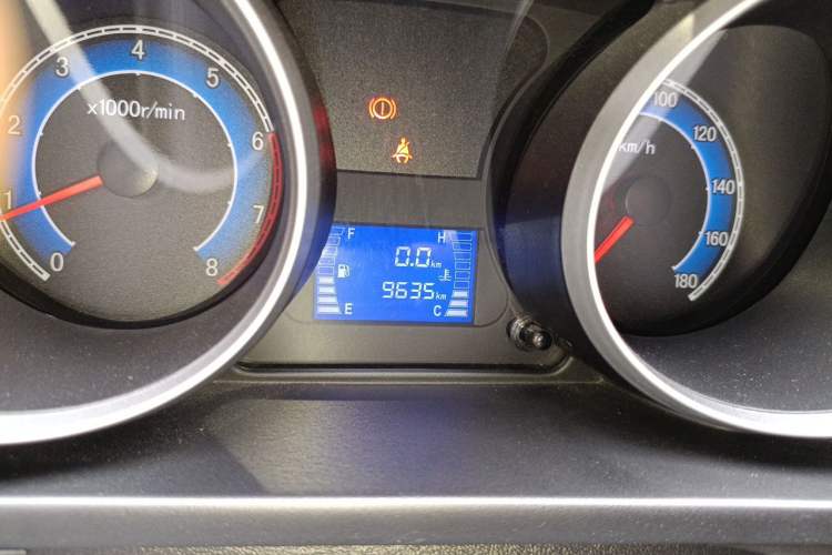 Used CHANGAN KAICHENG Ruixing M70 2019 1.5L Comfort Version 6-Seater China VI Standard Flat Roof Liftback Doors – DAM15KL Odometer Close Up