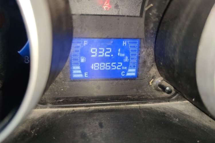 Used CHANGAN KAICHENG Ruixing M70 2019 1.5L Comfort Version 6-Seater China VI Standard Flat Roof Liftback Doors – DAM15KL Odometer Close Up