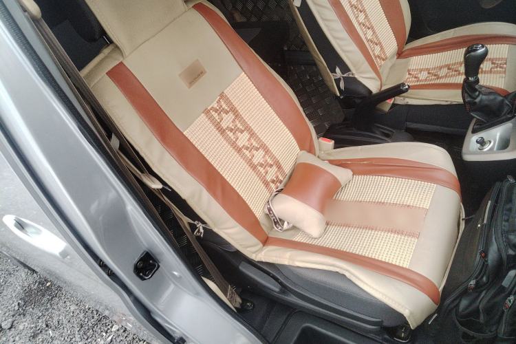 Used CHANGAN KAICHENG Ruixing M70 2019 1.5L Comfort Version 6-Seater China VI Standard Flat Roof Liftback Doors – DAM15KL Right Front Seat
