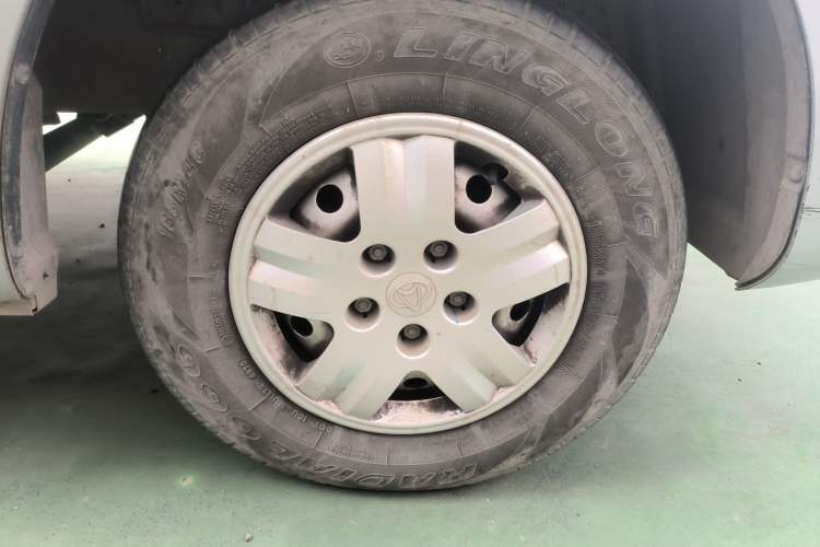 Used CHANGAN KAICHENG Ruixing M70 2019 1.5L Comfort Version 6-Seater China VI Standard Flat Roof Liftback Doors – DAM15KL Right Front Wheel Hub