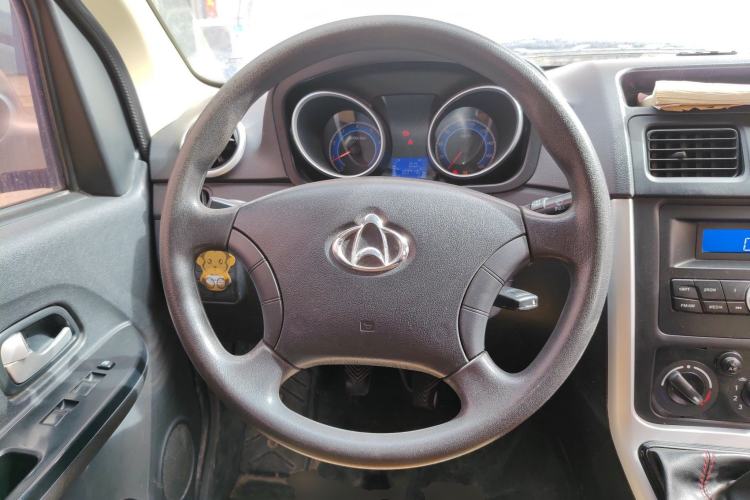 Used CHANGAN KAICHENG Ruixing M70 2019 1.5L Comfort Edition 6-Seater China VI Standard Flat-Top Dual-Swing Doors DAM15KL Steering Wheel
