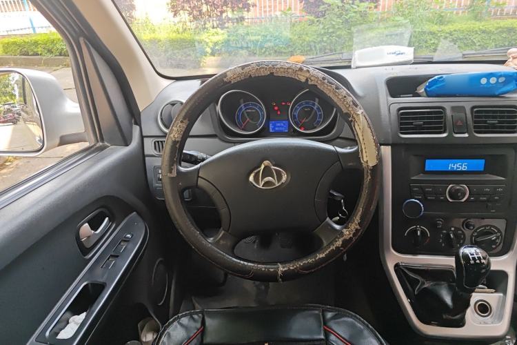 Used CHANGAN KAICHENG Ruixing M70 2019 1.5L Comfort Version 6-Seater China VI Standard Flat Roof Liftback Doors – DAM15KL Steering Wheel