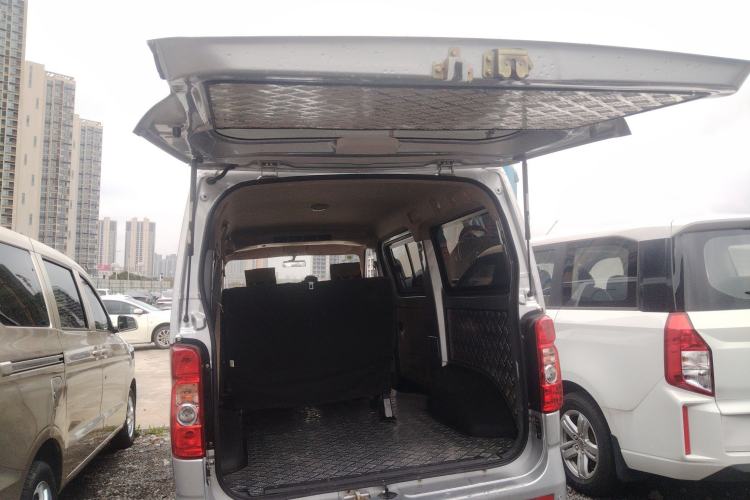 Used CHANGAN KAICHENG Ruixing M70 2019 1.5L Comfort Version 6-Seater China VI Standard Flat Roof Liftback Doors – DAM15KL Trunk