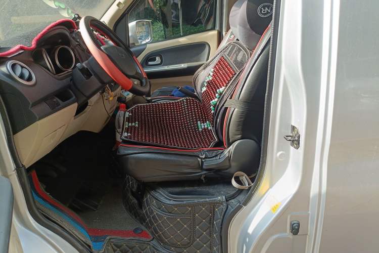 Used CHANGAN KAICHENG Ruixing M80 2021 1.6L Comfort Version 4-Seater Single-Steamed Air Conditioning China VI Standard Flat Roof with Lift-Up Rear Door – DAM16KR Left Front Seat