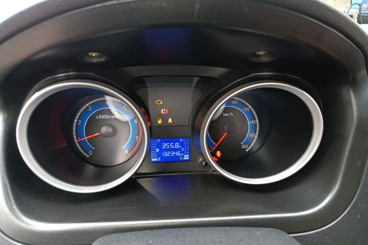 Used CHANGAN KAICHENG Ruixing M80 2019 1.5L Base Version 4-Seater Single-Steamed Air Conditioning China VI Standard Flat Roof with Lift-Up Rear Door DAM15KR Instrument Cluster