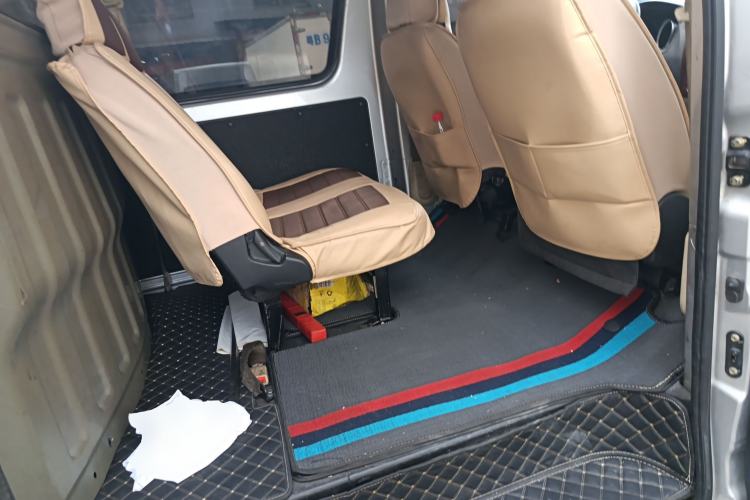 Used CHANGAN KAICHENG Ruixing M80 2019 1.5L Base Version 4-Seater Single-Steamed Air Conditioning China VI Standard Flat Roof with Lift-Up Rear Door DAM15KR Left Rear Seat