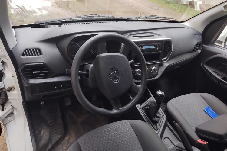 Used CHANGAN KAICHENG Ruixing M80 2021 1.6L Comfort Version 2-Seater Single-Steaming Air-Conditioned China VI Standard Flat Roof with Lift-Up Rear Door DAM16KR Center Console