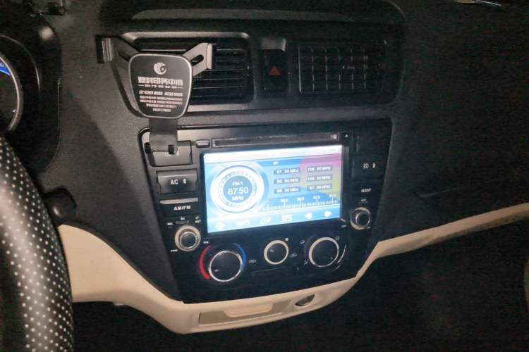 Used CHANGAN KAICHENG Ruixing M80 2014 1.5L Comfort Model 4G15S Audio And AC Panel