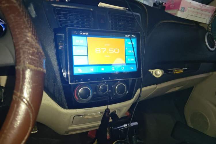 Used CHANGAN KAICHENG Ruixing M80 2014 1.5L Comfort Model 4G15S Audio And AC Panel