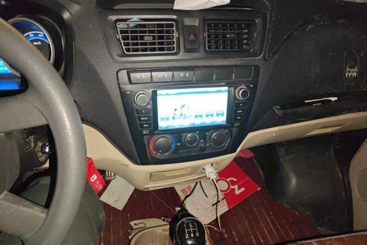 Used CHANGAN KAICHENG Ruixing M80 2014 1.5L Comfort Model 4G15S Audio And AC Panel