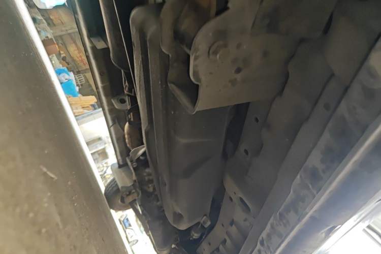 Used CHANGAN KAICHENG Ruixing M80 2014 1.5L Comfort Model 4G15S Chassis Rear Right