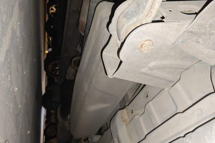 Used CHANGAN KAICHENG Ruixing M80 2014 1.5L Comfort Model 4G15S Chassis Rear Right