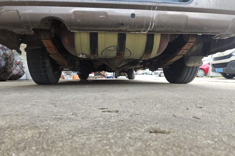 Used CHANGAN KAICHENG Ruixing M80 2014 1.5L CNG Standard Model 4G15S Chassis Rear