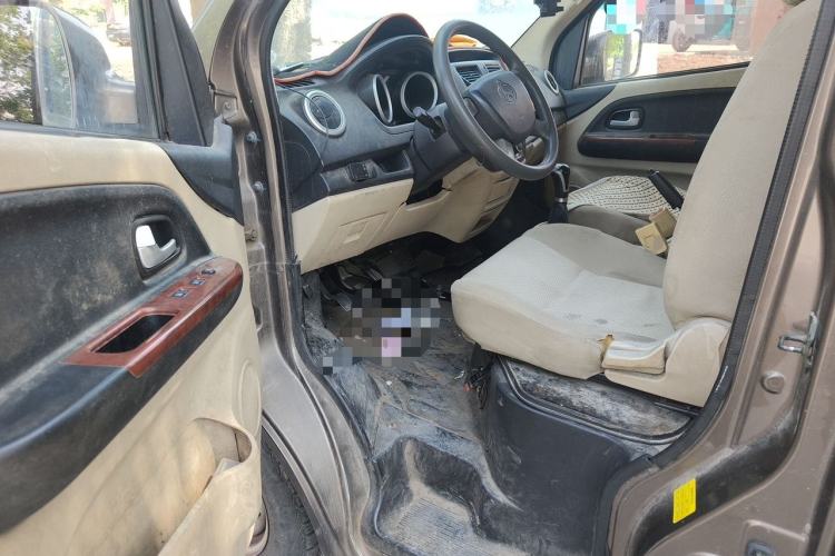 Used CHANGAN KAICHENG Ruixing M80 2014 1.5L Comfort Model 4G15S Driver Seat