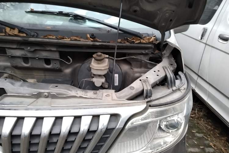 Used CHANGAN KAICHENG Ruixing M80 2014 1.5L Standard Version 4G15S Engine Bay Left