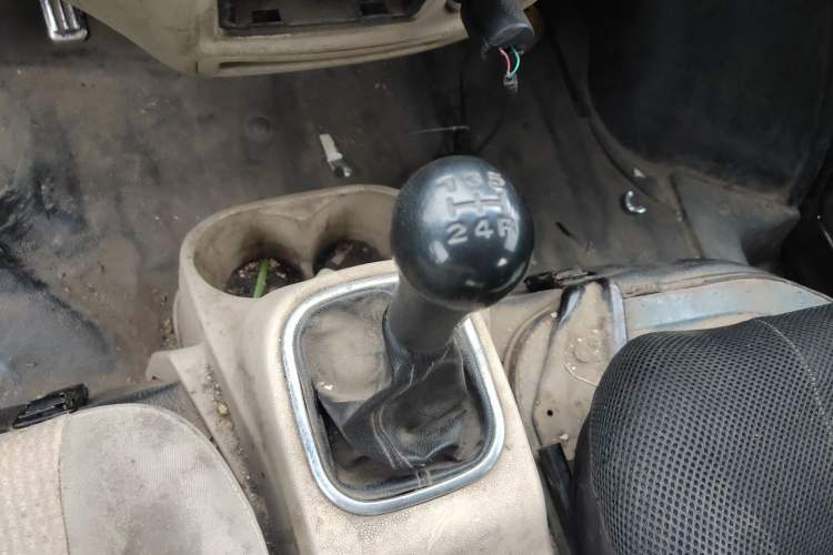 Used CHANGAN KAICHENG Ruixing M80 2014 1.5L Base Version (4-Seater) 4G15S Gear Lever