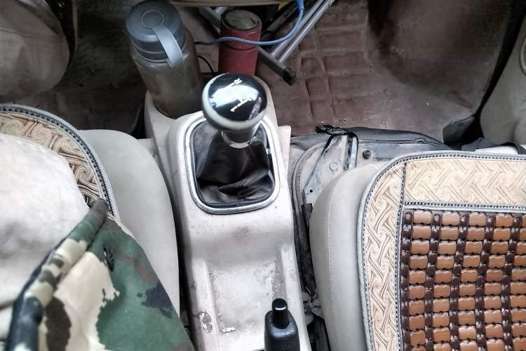 Used CHANGAN KAICHENG Ruixing M80 2014 1.5L Standard Version 4G15S Gear Lever