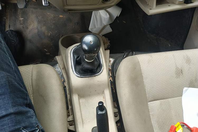 Used CHANGAN KAICHENG Ruixing M80 2014 1.5L Standard Version 4G15S Gear Lever