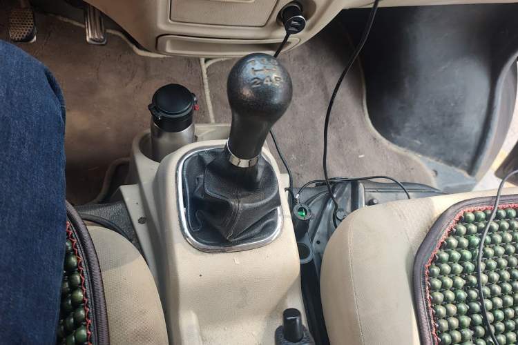 Used CHANGAN KAICHENG Ruixing M80 2014 1.5L Base Version (4-Seater) 4G15S Gear Lever