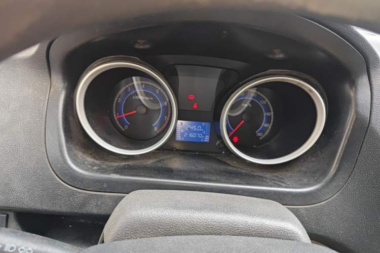 Used CHANGAN KAICHENG Ruixing M80 2014 1.5L Standard Version 4G15S Instrument Cluster
