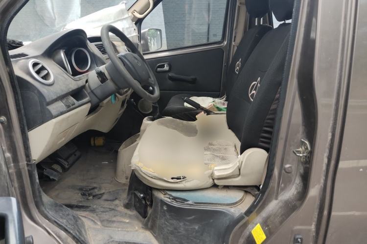 Used CHANGAN KAICHENG Ruixing M80 2014 1.5L Base Version (4-Seater) 4G15S Left Front Seat