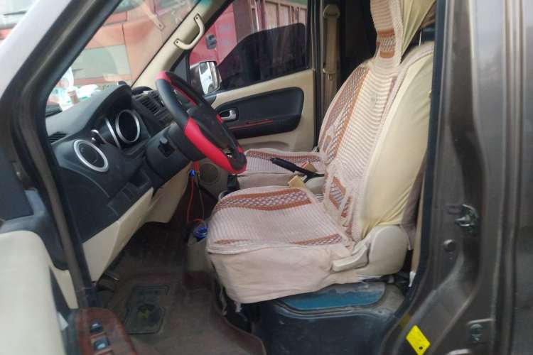 Used CHANGAN KAICHENG Ruixing M80 2014 1.5L Comfort Model 4G15S Left Front Seat