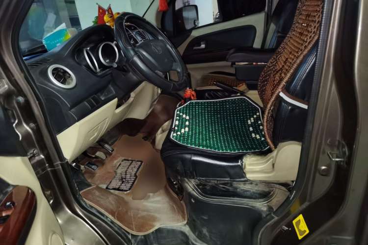 Used CHANGAN KAICHENG Ruixing M80 2014 1.5L Comfort Model 4G15S Left Front Seat