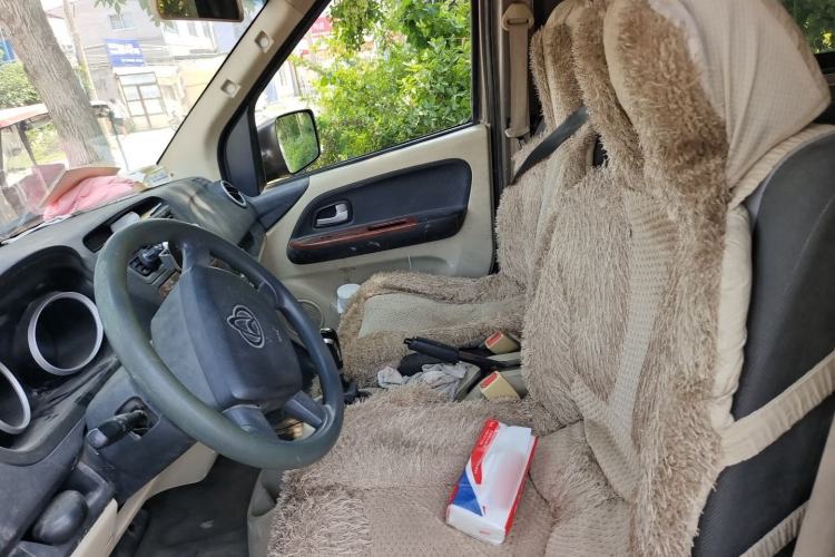 Used CHANGAN KAICHENG Ruixing M80 2014 1.5L Comfort Model 4G15S Left Front Seat