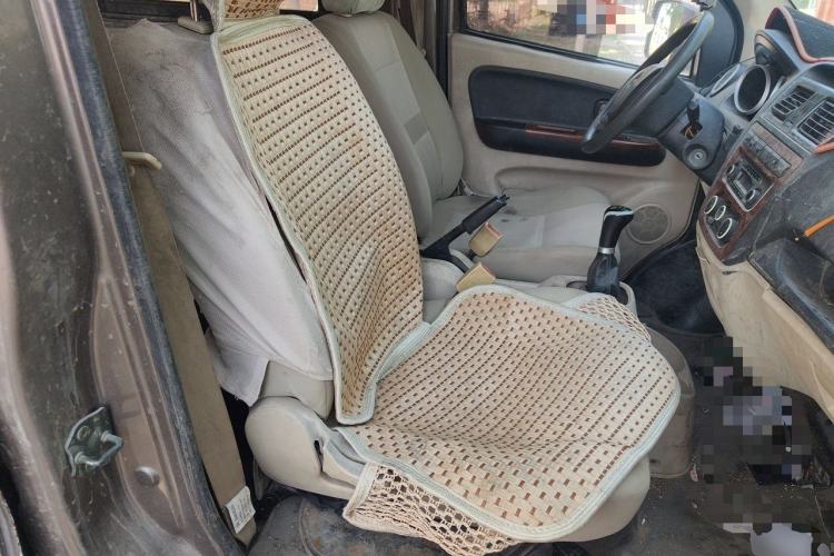 Used CHANGAN KAICHENG Ruixing M80 2014 1.5L Comfort Model 4G15S Left Rear Seat