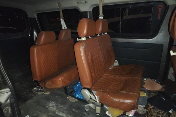 Used CHANGAN KAICHENG Ruixing M80 2014 1.5L Comfort Model 4G15S Left Rear Seat