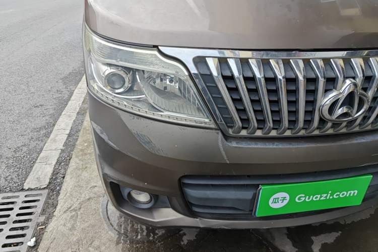 Used CHANGAN KAICHENG Ruixing M80 2014 1.5L Standard Version 4G15S Right Front Headlight