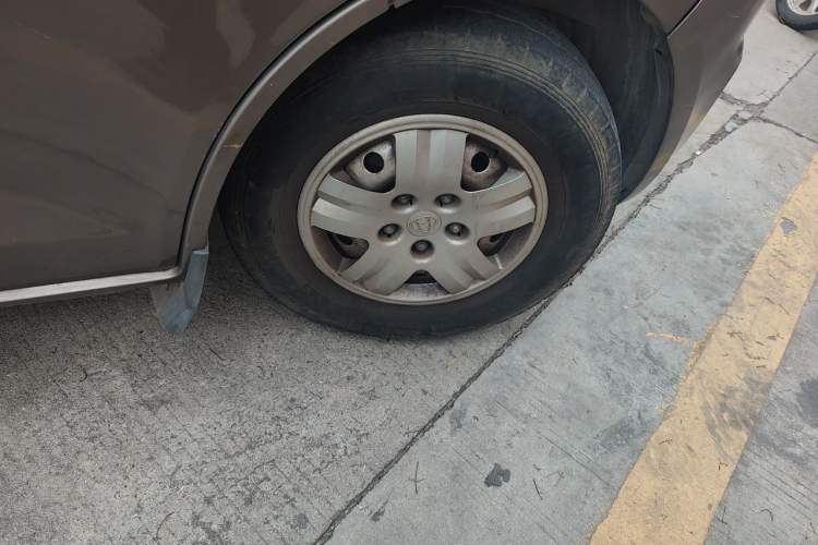 Used CHANGAN KAICHENG Ruixing M80 2014 1.5L Base Version (4-Seater) 4G15S Right Front Wheel Hub