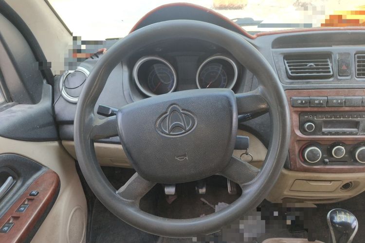 Used CHANGAN KAICHENG Ruixing M80 2014 1.5L Comfort Model 4G15S Steering Wheel