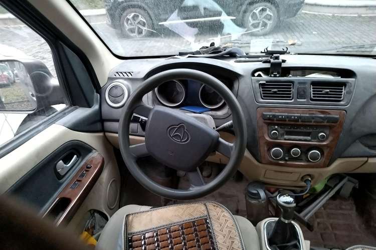 Used CHANGAN KAICHENG Ruixing M80 2014 1.5L Standard Version 4G15S Steering Wheel