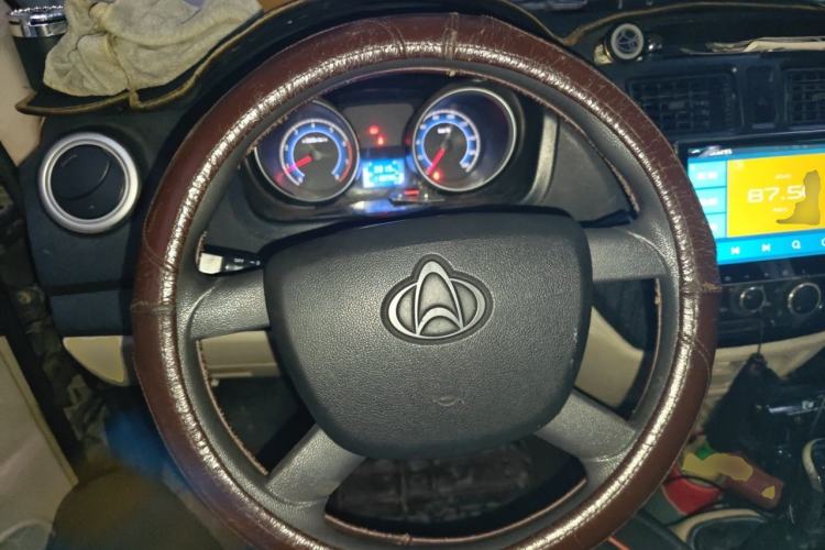 Used CHANGAN KAICHENG Ruixing M80 2014 1.5L Comfort Model 4G15S Steering Wheel
