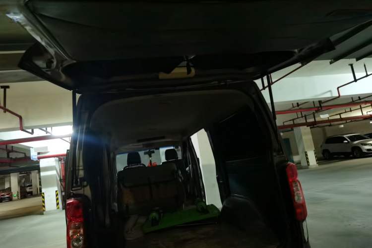Used CHANGAN KAICHENG Ruixing M80 2014 1.5L Comfort Model 4G15S Trunk
